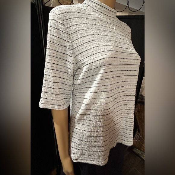 Apt 9 black and white mock turtleneck. Sz L - Picture 8 of 9